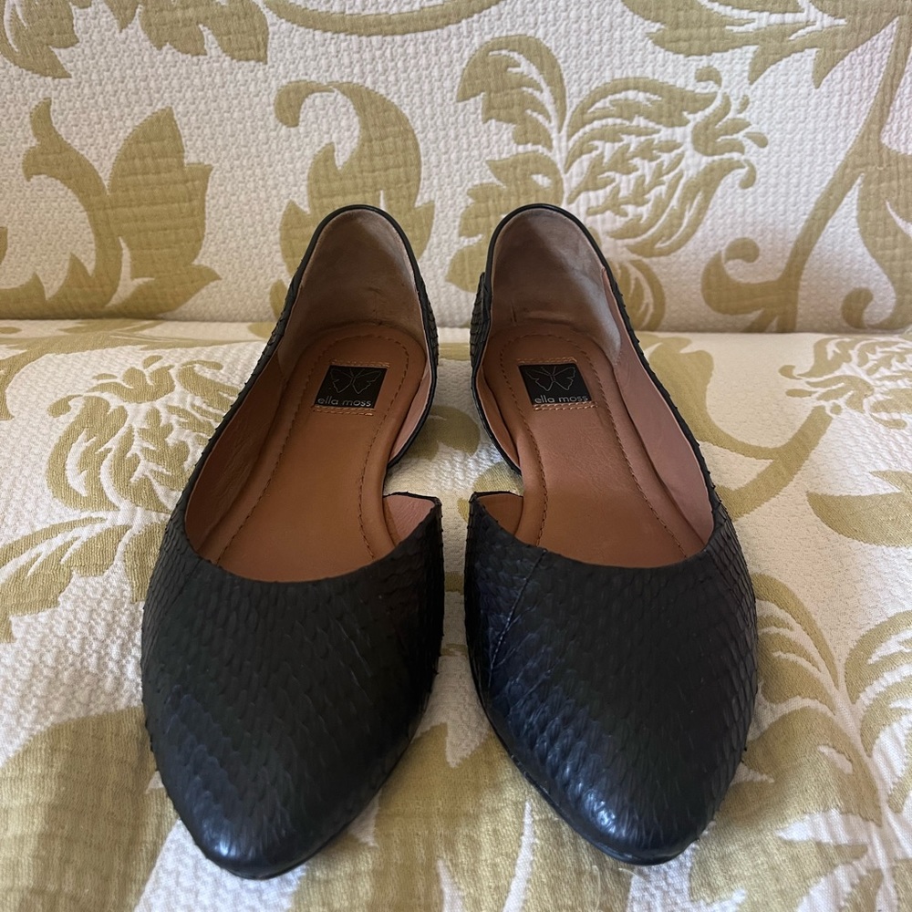 New Ella Moss flats